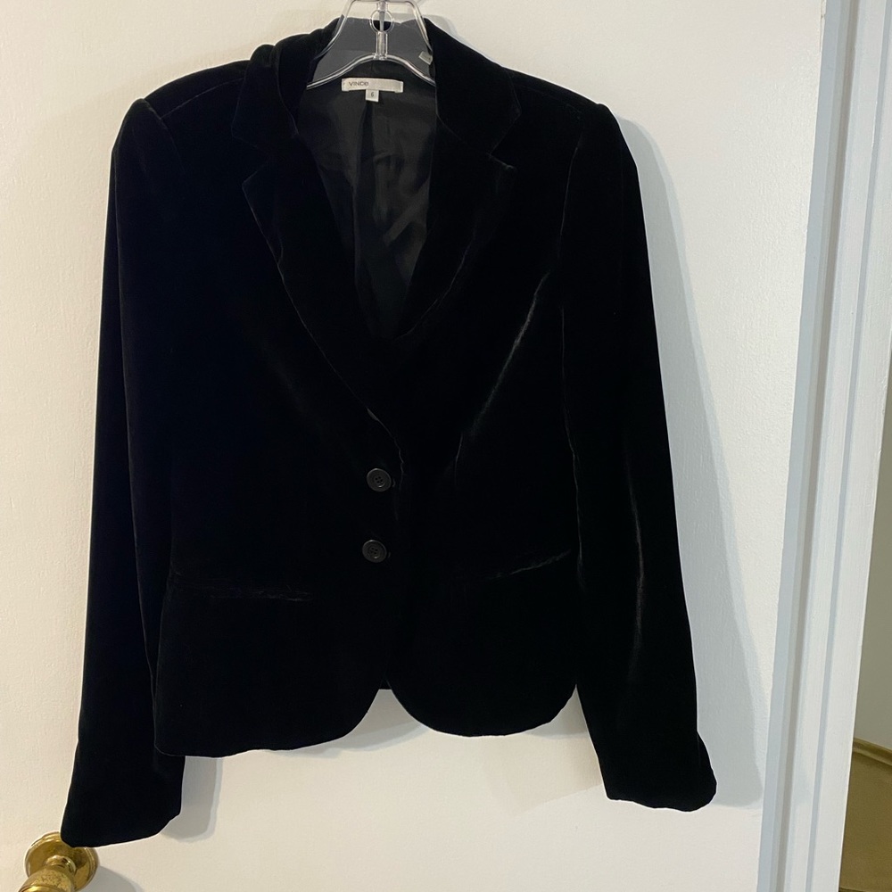 Vince black velvet jacket size 6